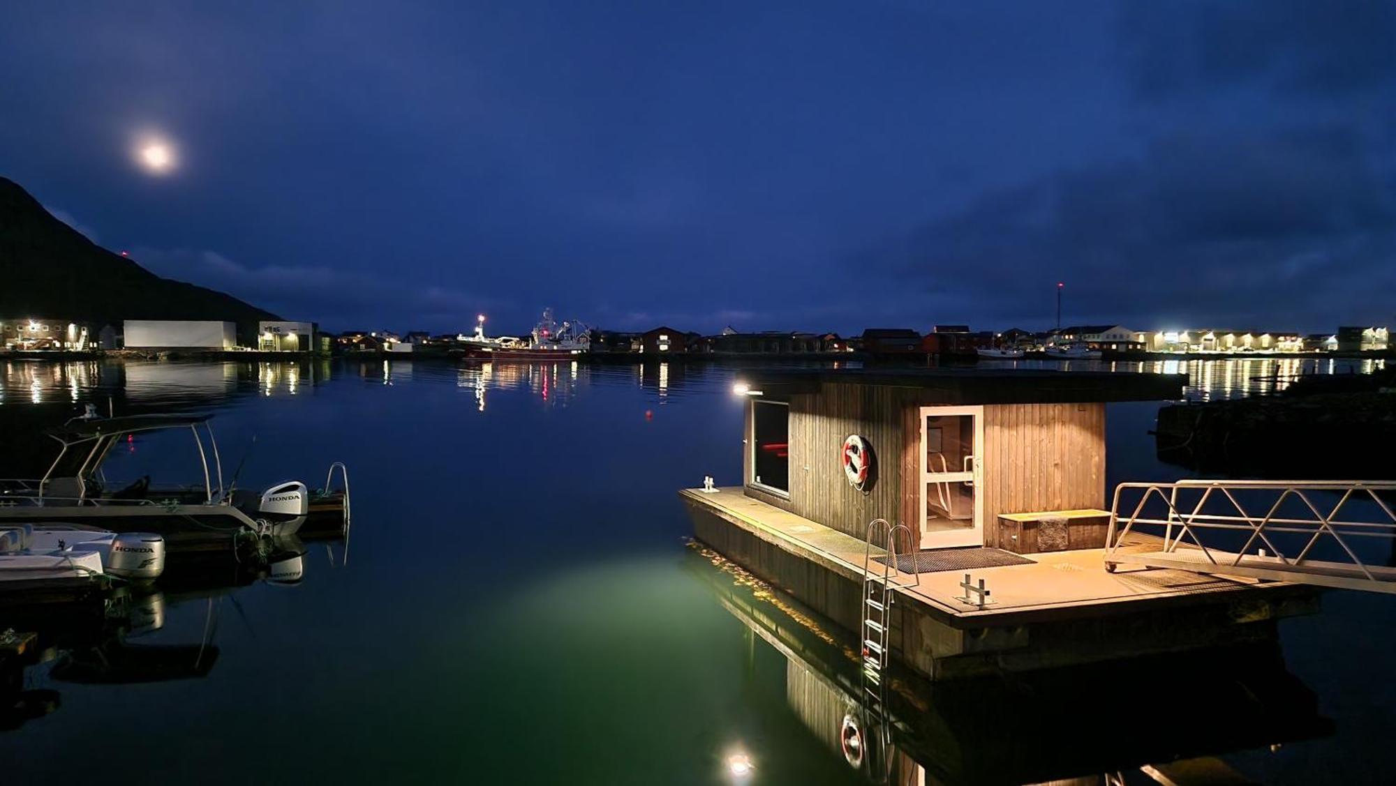 Bensvik Brygge Lägenhet Vaeroy Exteriör bild